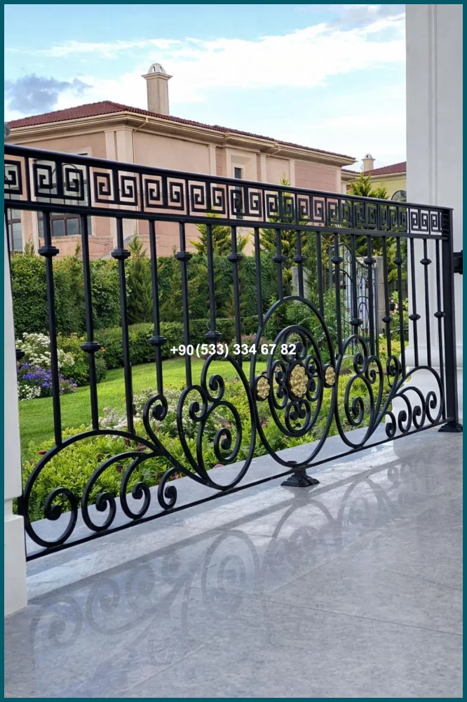 Balkon Korkulukları